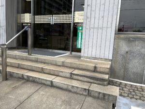 某銀行支店長とミーティング